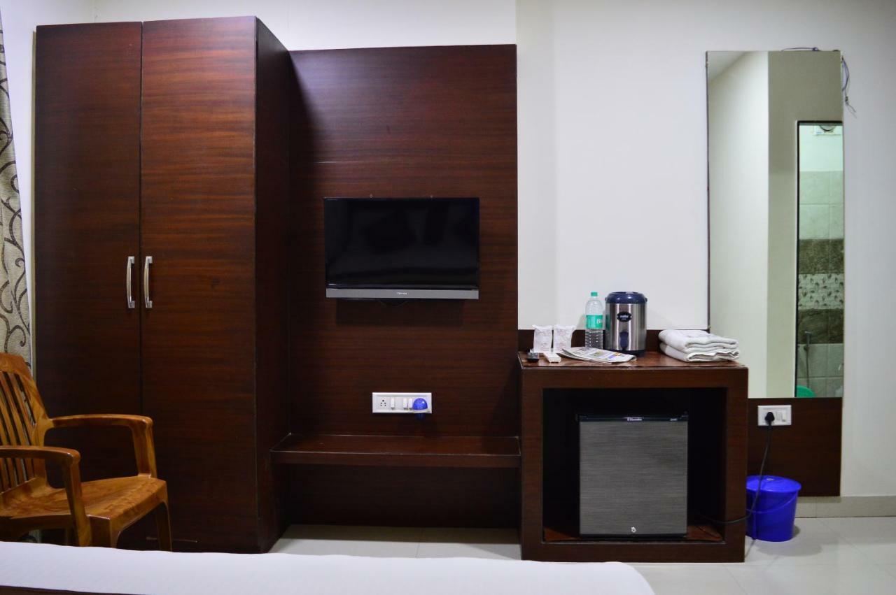 Hotel Maheshwari Avenue Ujjain Dış mekan fotoğraf