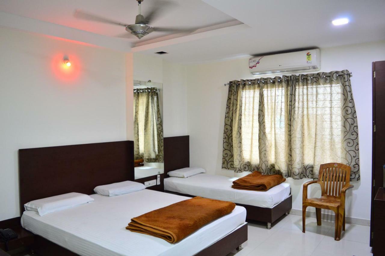 Hotel Maheshwari Avenue Ujjain Dış mekan fotoğraf